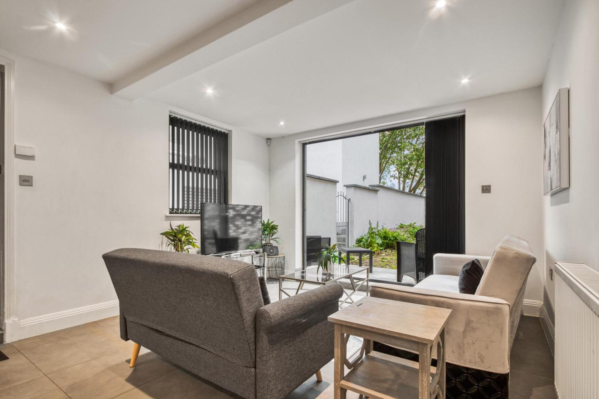 Stylish Beauty Ground Floor 1br 1ba Private Garden Appartamento *